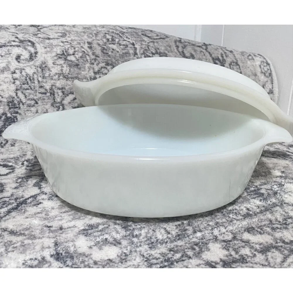 Vintage Anchor Hocking Fire King Bake Ware Baking Dish
